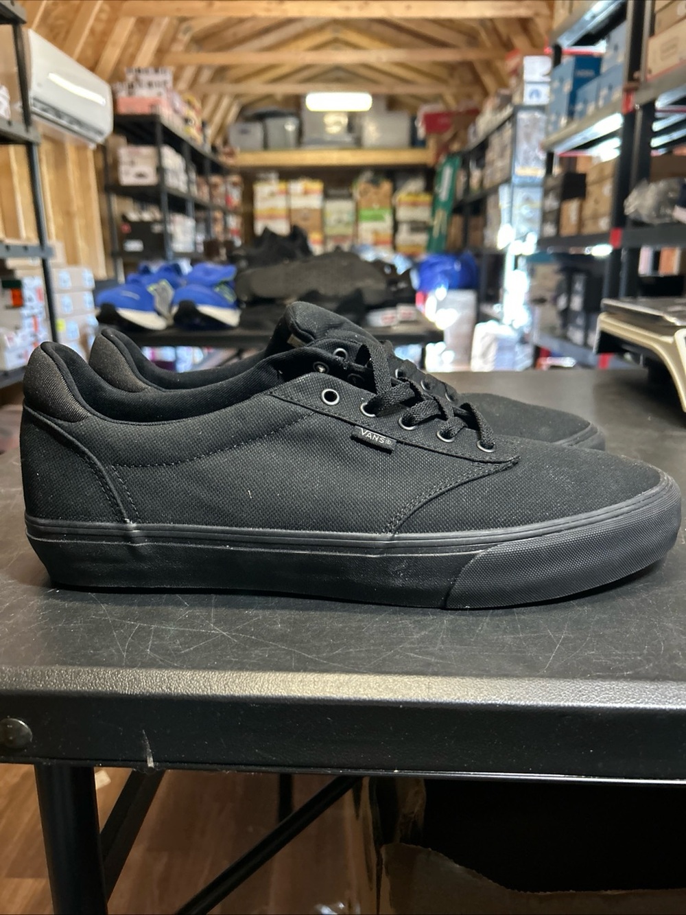 Men’s Vans Low-Top Slip On Canvas Sneakers in Black- Size 14